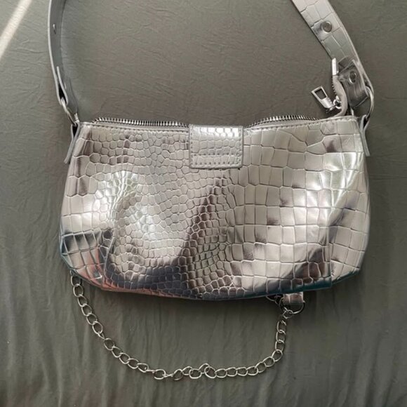 Vintage Y2K Bags! - Picture 5 of 9